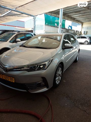 מודעת רכב טויוטה קורולה