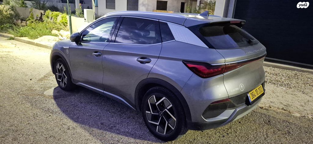 מודעת רכב בי.ווי.די אטו 3