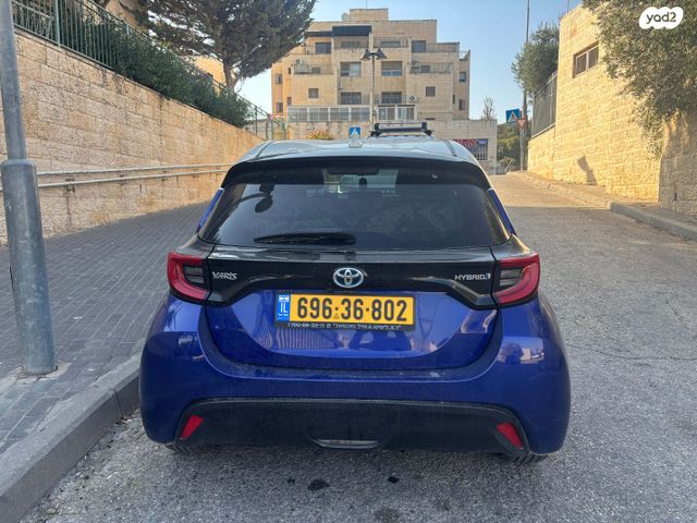 טויוטה יאריס