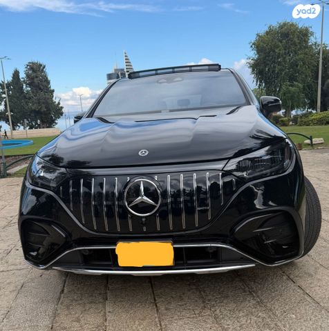 מרצדס-בנץ EQE SUV