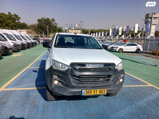 מודעת רכב איסוזו די-מקס