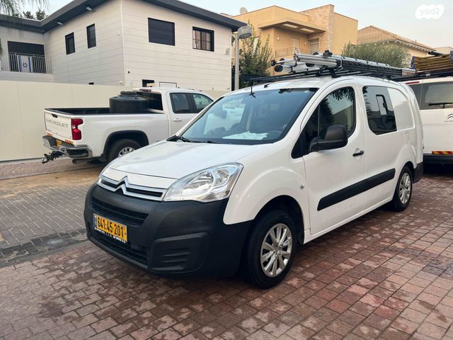 מודעת רכב סיטרואן ברלינגו