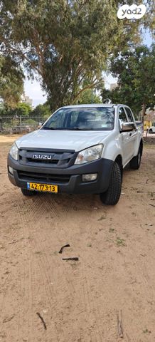 מודעת רכב איסוזו די-מקס