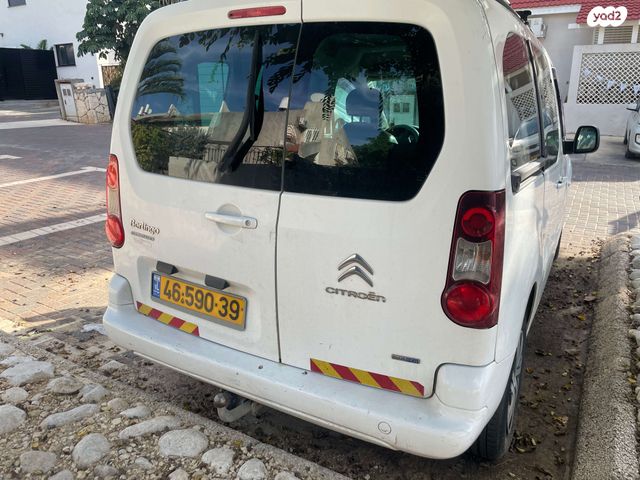 מודעת רכב סיטרואן ברלינגו