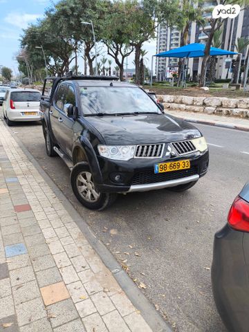 מיצובישי טרייטון / L200