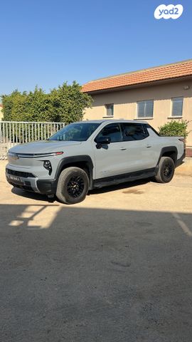 מודעת רכב שברולט סילברדו EV