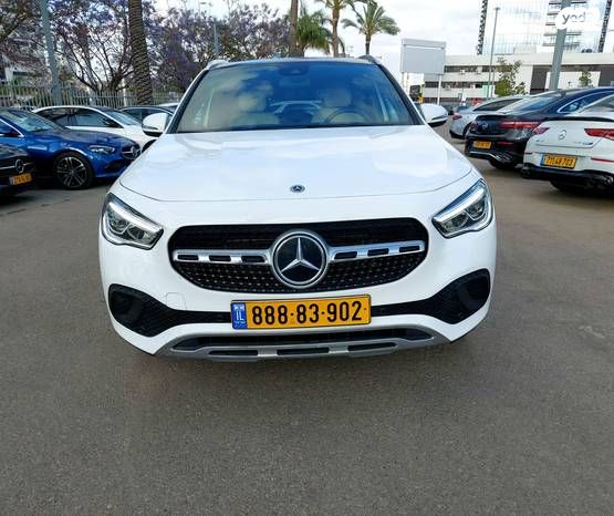 מודעת רכב מרצדס-בנץ GLA