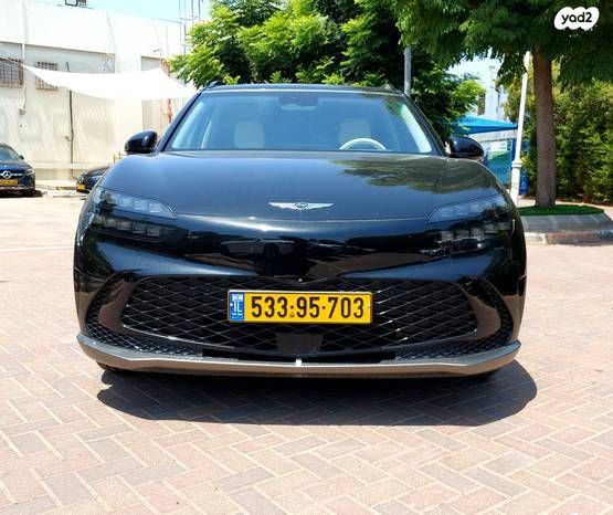 מודעת רכב ג'נסיס GV60