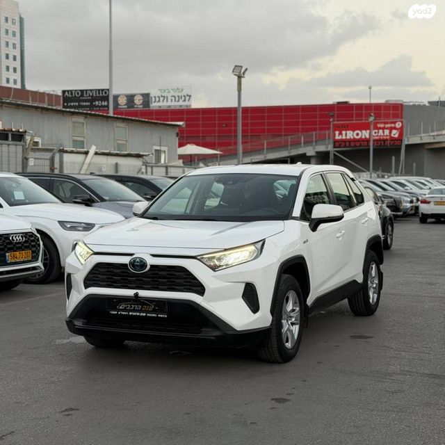 מודעת רכב טויוטה RAV4
