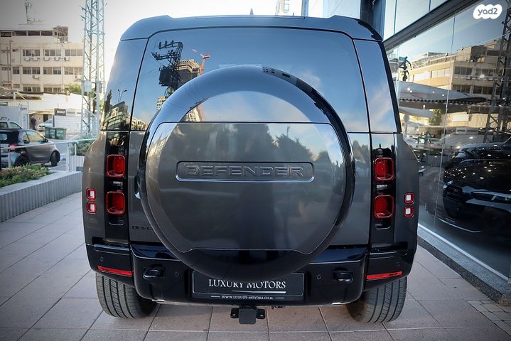 לנד רובר דיפנדר