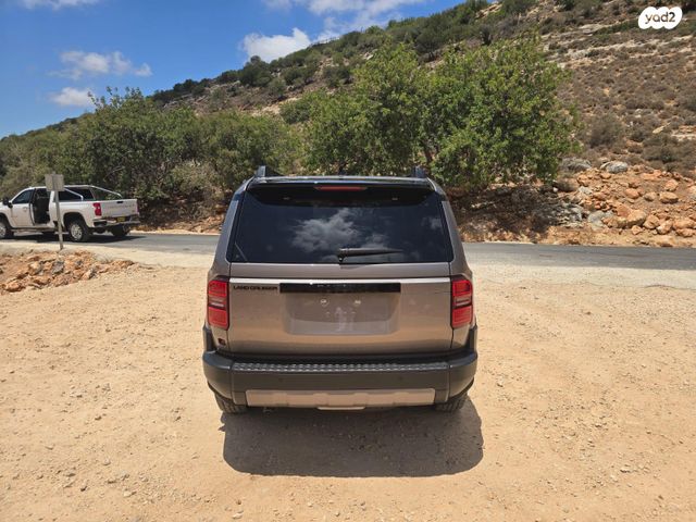 טויוטה לנד קרוזר