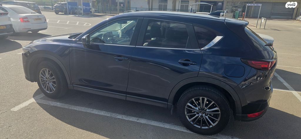 מודעת רכב מאזדה CX-5
