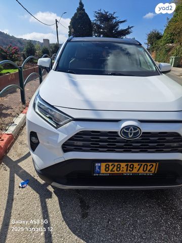 מודעת רכב טויוטה RAV4