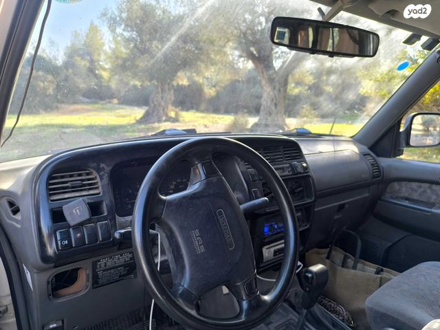 איסוזו טרופר