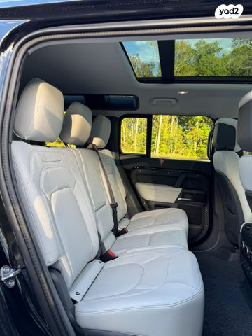 לנד רובר דיפנדר