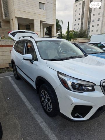 סובארו פורסטר