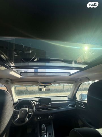 מיצובישי אאוטלנדר