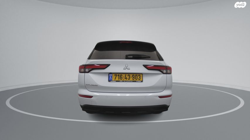 מיצובישי אאוטלנדר