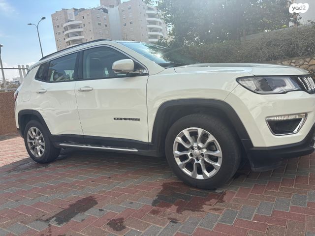 ג'יפ קומפאס