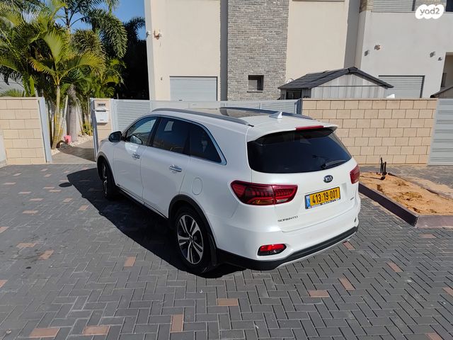 מודעת רכב קיה סורנטו