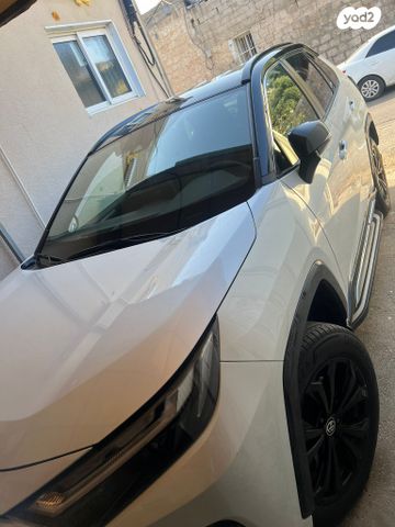 מודעת רכב טויוטה RAV4