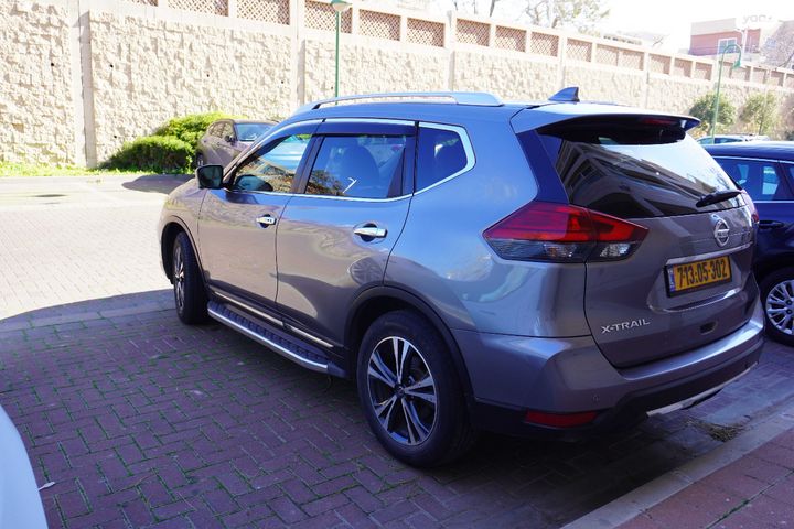 ניסאן אקס טרייל