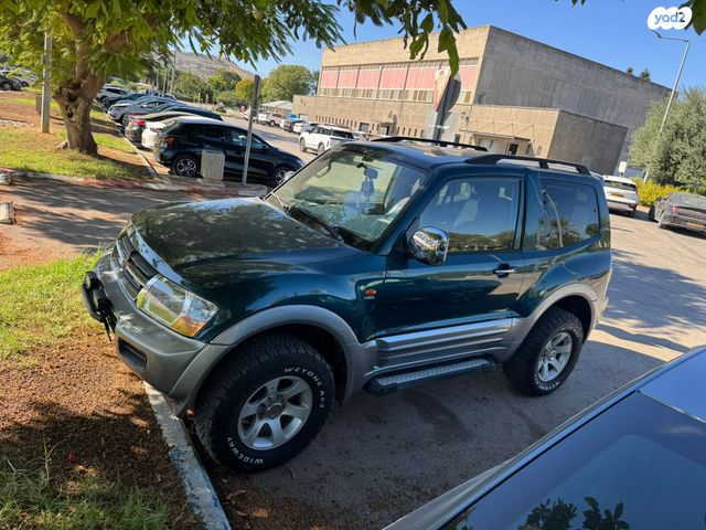 מיצובישי פג'רו