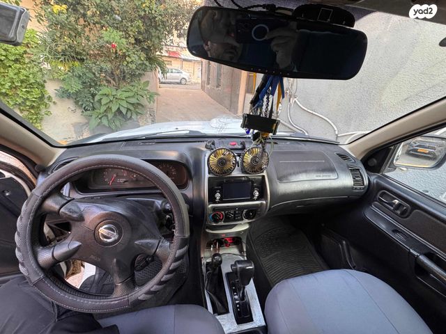 ניסאן טראנו