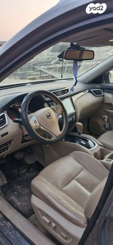 ניסאן אקס טרייל