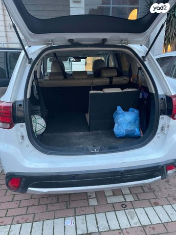 מיצובישי אאוטלנדר