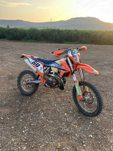 מודעת רכב KTM Enduro EXC 250