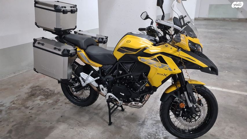 מודעת רכב בנלי TRK502X