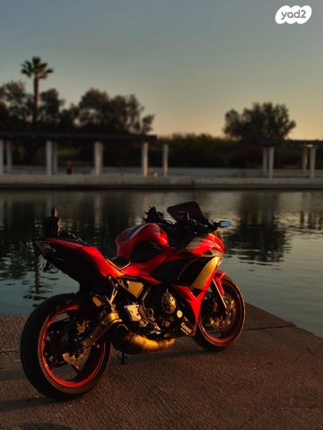 קאוואסאקי נינג'ה 650