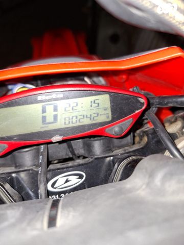 מודעת רכב בטא RR200