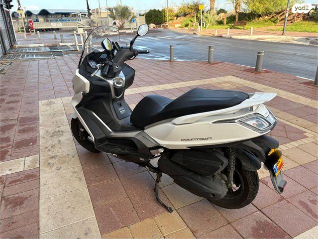 מודעת רכב קימקו דאון-טאון 350