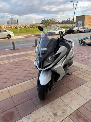 קימקו דאון-טאון 350