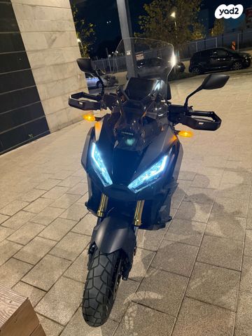 הונדה X-ADV750