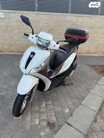 מודעת רכב פיאג'ו MEDELY 125