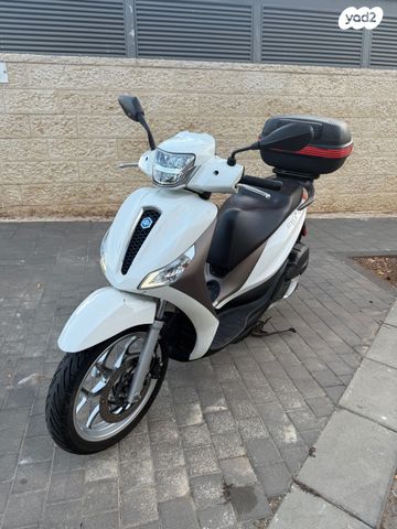 פיאג'ו MEDELY 125