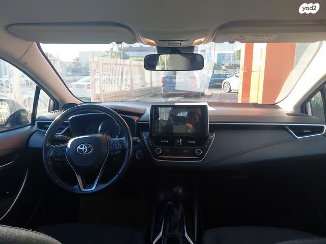 מודעת רכב טויוטה קורולה