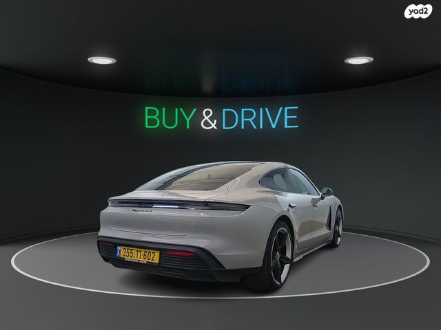 פורשה טייקן