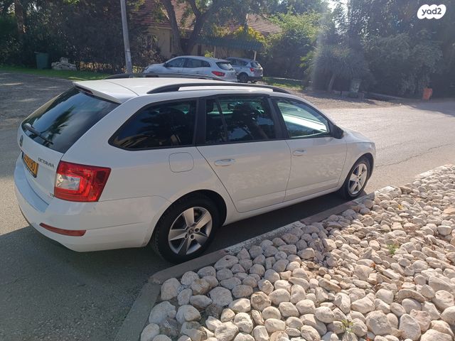 סקודה אוקטביה 