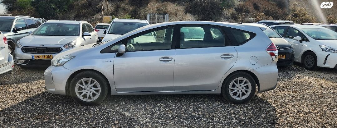 מודעת רכב טויוטה פריוס פלוס