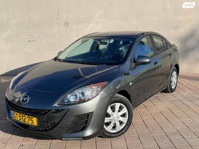 מאזדה 3