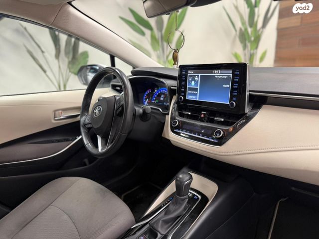 טויוטה קורולה