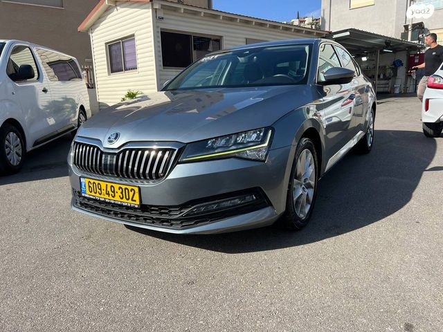 סקודה סופרב