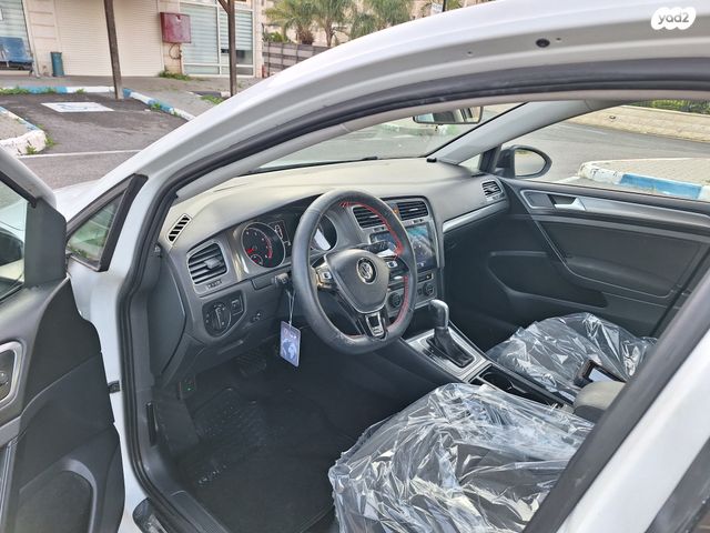 פולקסווגן גולף