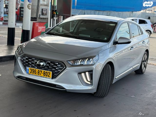 יונדאי איוניק