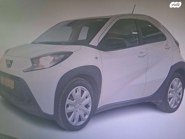 מודעת רכב טויוטה אייגו X