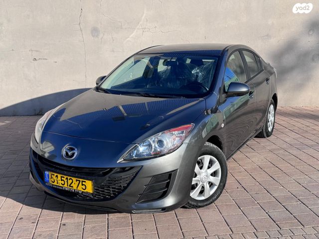 מאזדה 3